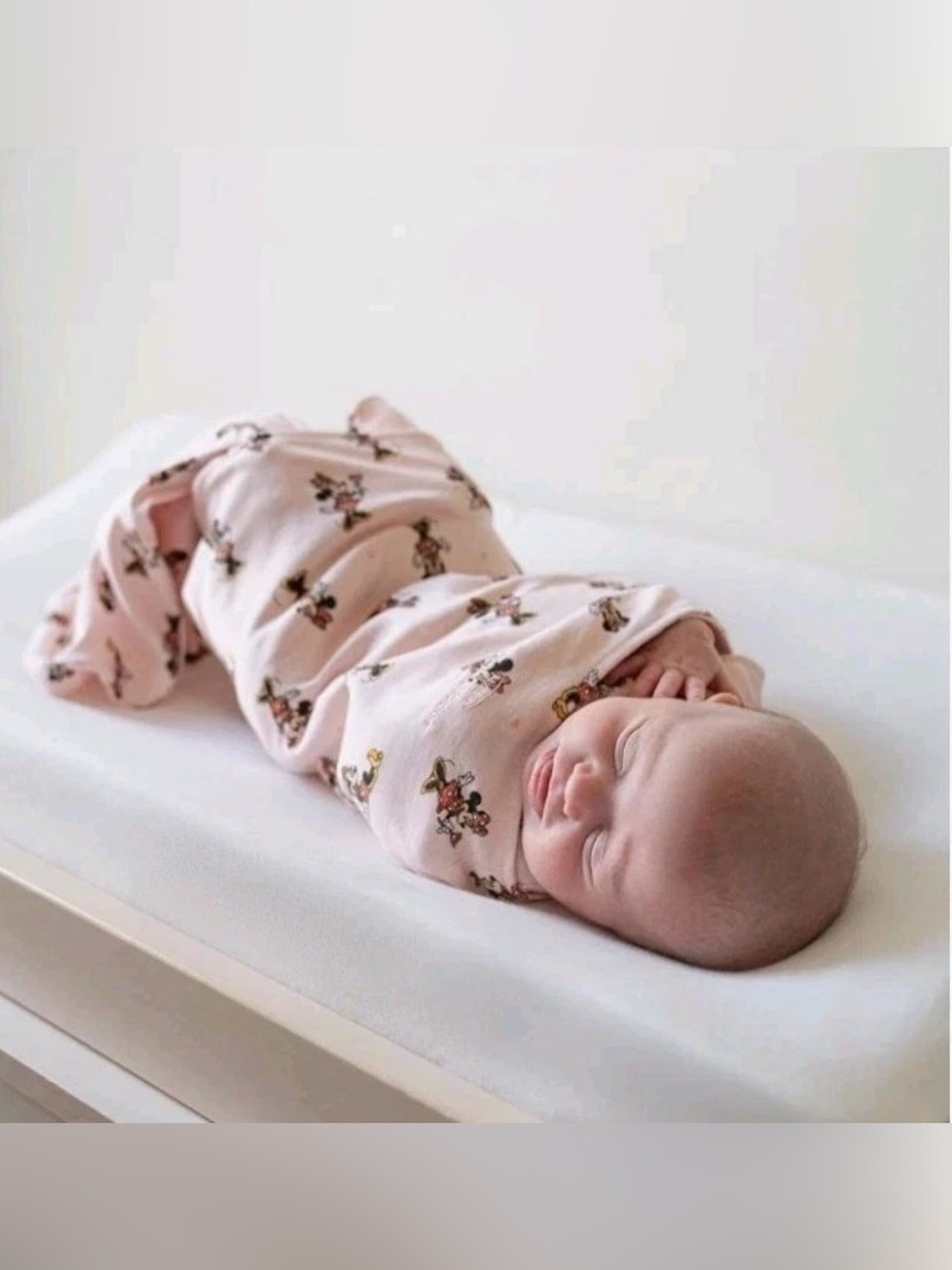 Disney Halo Minnie Mouse Sleepsack Swaddle